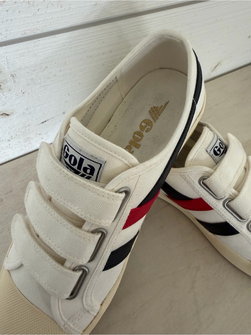 Gola Coaster Hook-and-Loop Strap Canvas Sneakers Women’s Size 8 White Blue Red - Picture 3 of 10